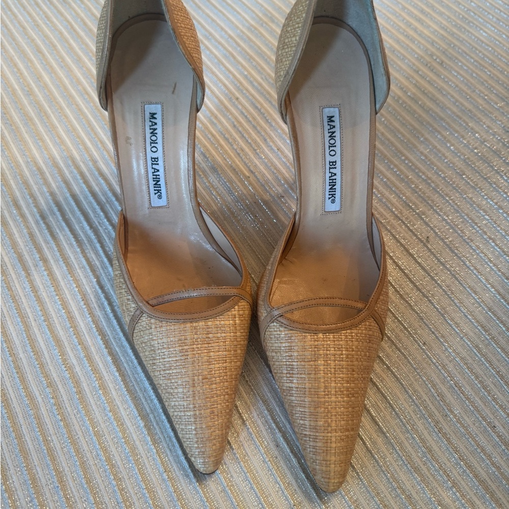 Manolo Blahnik Tan Stiletto Heels with Woven Texture
